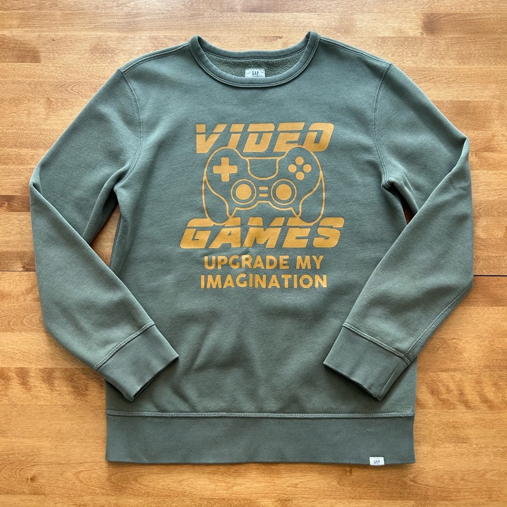 GAP Sweatshirt